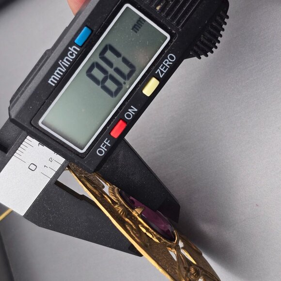 Art Nouveau Style Gold Tone Sash Pin Brooch Faceted Amethyst Glass Statement - Picture 9 of 10